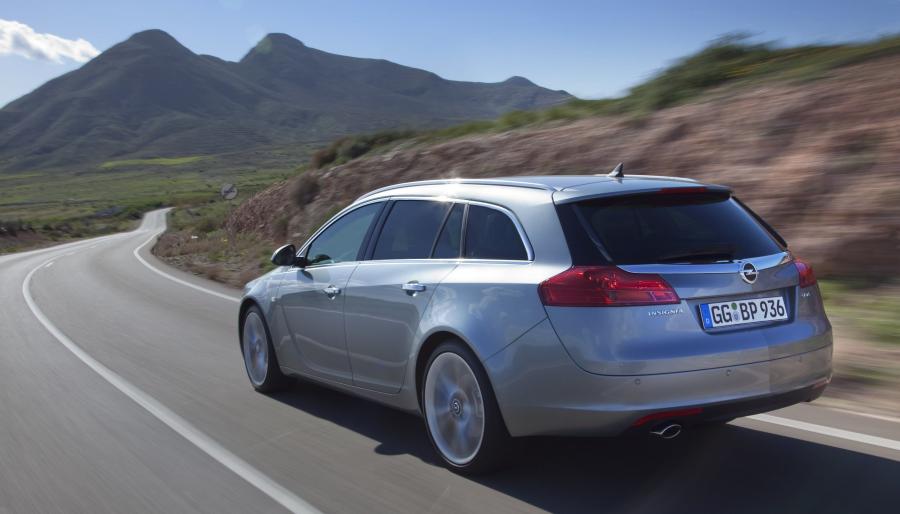  Opel Insignia Sports Tourer 2008 года  (фото 101 из 127)